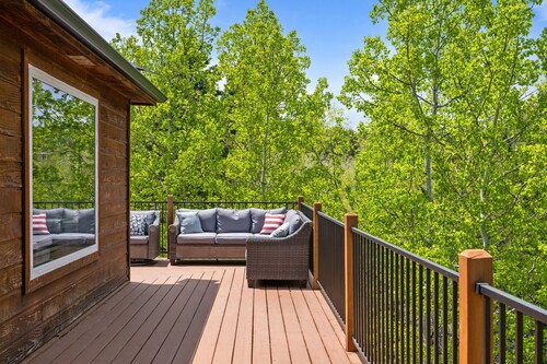 New Listing! Epic Game Room | Panoramic Mountain Views | Minutes to Trails
