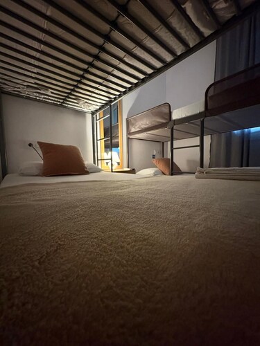 Meridian Rooms