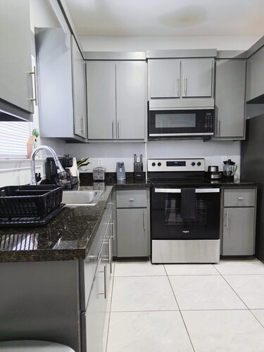 Apartment With 3 Bedrooms 40 Minutes From South Padre