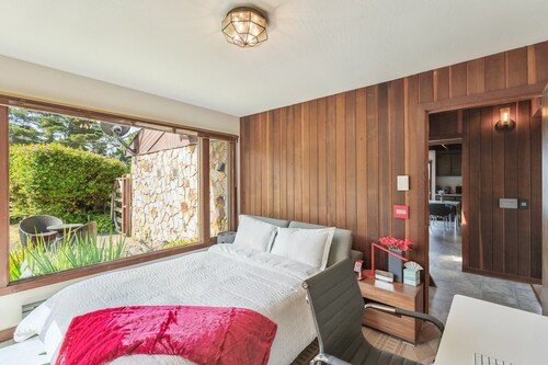 Irish Beach Gem Scenic Views & Bbq Yard 1 Bedroom Cottage