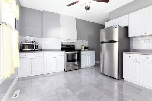 Double House Rental – 11Br Perfect For Big Groups