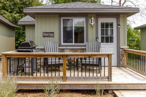 Couple`s Romantic PEC Getaway