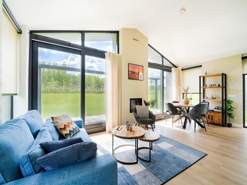Holiday Home Near Kaag Lakes and Leiden Canals