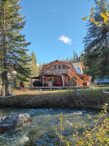 Tonsina Creek Whispers Lodge