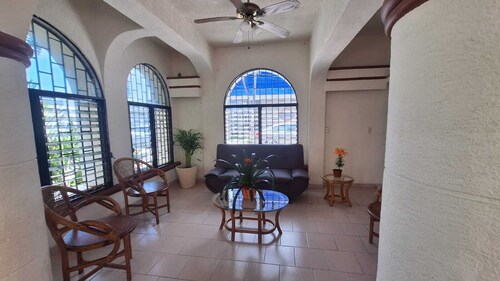 OYO Hotel Rolovi Cancun