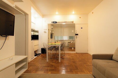 SUH Copacabana 110 Beach Plus