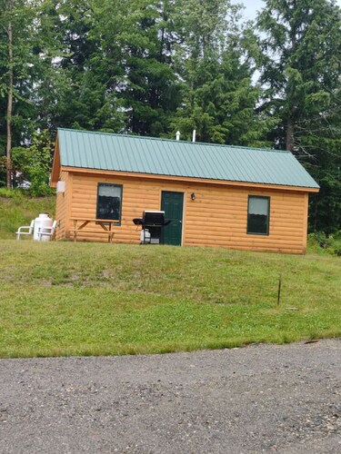 Serene country cabins 6 in the heart of Vermont