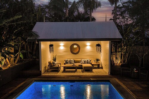 Luxury Estate, Pool & Pet Friendly l Nova Escapes