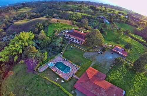 Finca Hotel La Moni