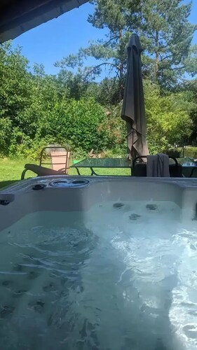 Gîte Charme et Détente à Gerbépal- Lake View, Sauna, Spa and Private Terrace