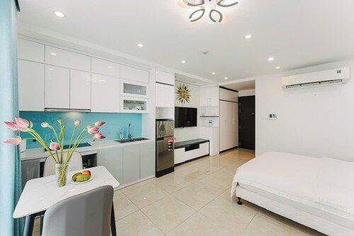 Lumi Hotel by Vega
