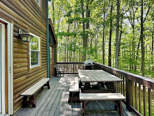 Campfire Lodge