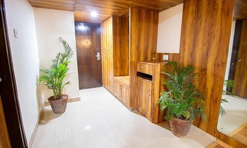 Fabhotel Brigade Suites