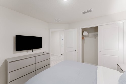 Amazing 7 bd Summerkitchen Gameroom