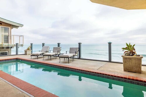 4 Bedroom With Pool in Oceanside