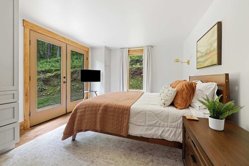 Cozy 3-BR Retreat Near Stratton & Manchester