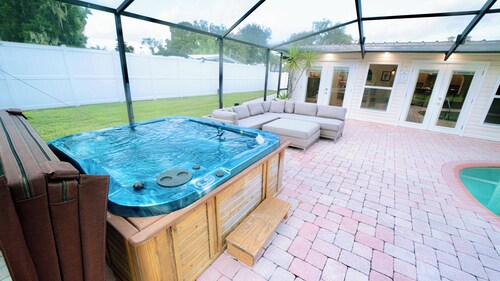 BRAND NEW! Waterfront Home With Pool, Hot Tub and Canal Access in Crystal River
