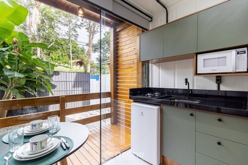 Beautiful and Practical Studios in Lagoa da Conceicao - JAS