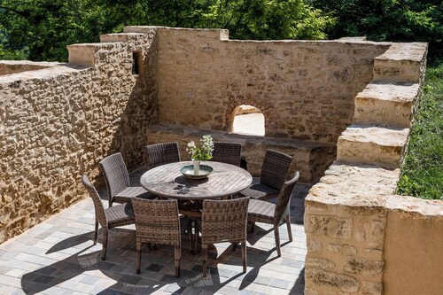 Magnifique ferme rĂ©novĂ©e au cĆur de la Dordogne