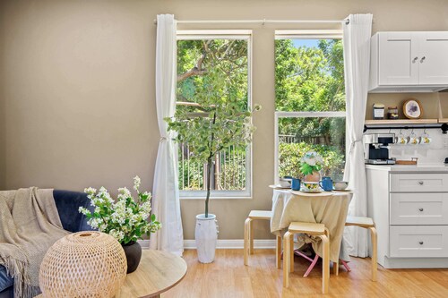 Tranquil Nature Retreat Private Garden&Cozy Charm