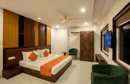 Hotel East End