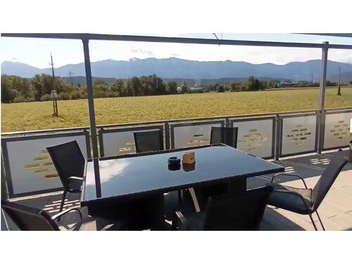 Aw82 - Apartments in the Sunny South, Directly in the Countryside and Quickly in