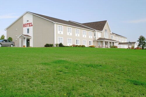 Auberge Bouctouche Inn & Suites