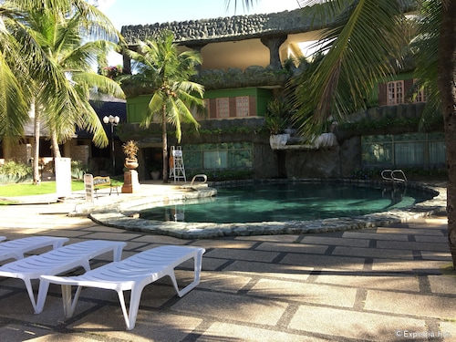 Bohol Tropics Resort