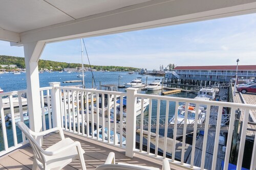 Tugboat Inn