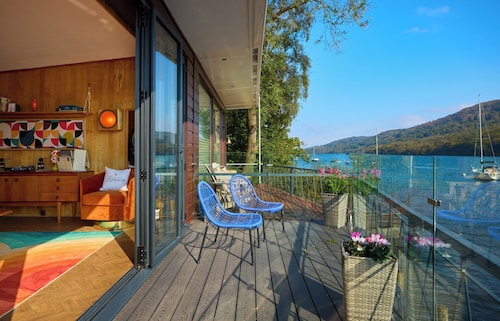 Lakeside Hotel & Spa