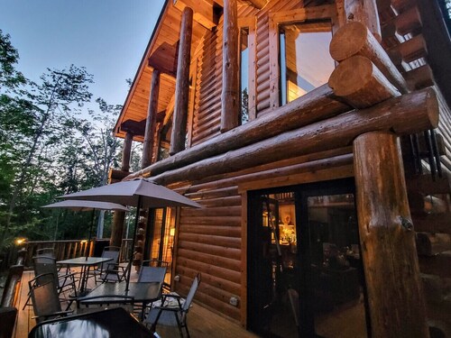 Secluded Log Cabin w/Sauna, Near Skiing & Golf