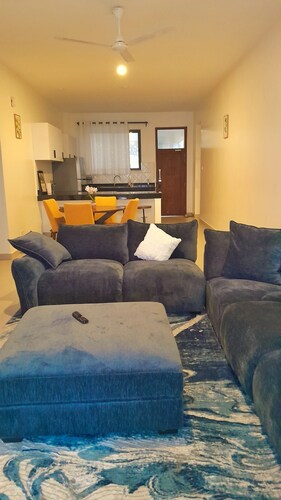 Nyali Beachfront Apartments Baobab waves