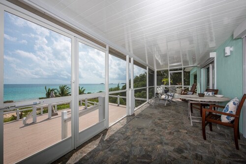 Ware-a-dise - Newly Remodeled Home On Calm Caribbean 3 Bedroom Home