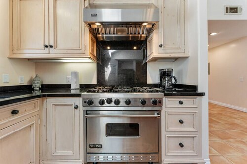 Driftwood Club - 4bd, Pet Friendly, Tennis Courts, Games