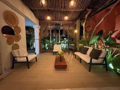 Hotel Casa Bajari