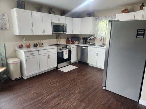 Calvary Cottage at Still Water Farms