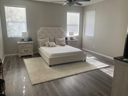 Stunning Avondale Home!