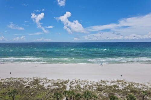 Beachfront Panama City Beach Stay With Gulf Views, Balconies, a King Suite, two Queens, and Twin Nook for 8 Guests The Shores Townhome by Avantstay