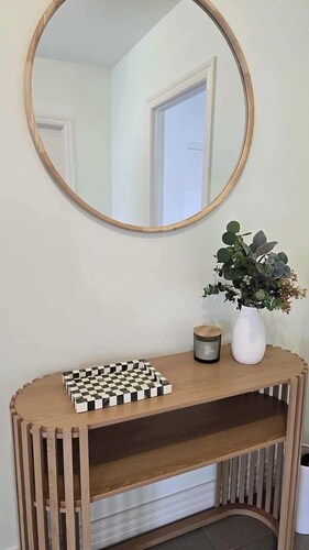 Neeri Home is a central, peaceful retreat with enough room for everybody.