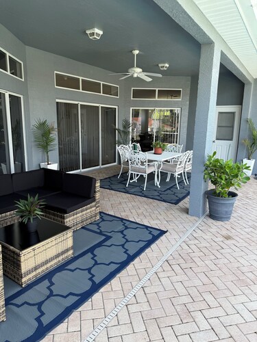 Beautiful 3-bedroom Vacation Home located in beautiful Brooksville Fl