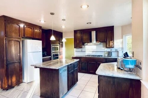 Vallejo Beautiful 4br Home wt Mountain View Napa