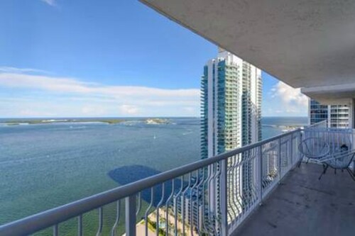 Brickell 3802 Picturesque Bay Views Pool Sleeps 8 Gym