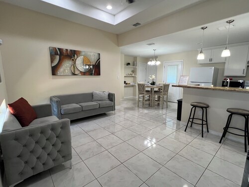 3-bedroom house in welcoming Brownsville Tx. just 15 minutes from SpaceX & LNG.