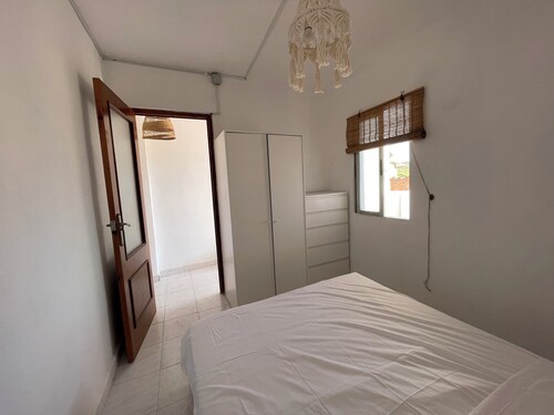 House with terrace and views. Brand new in the middle of nature