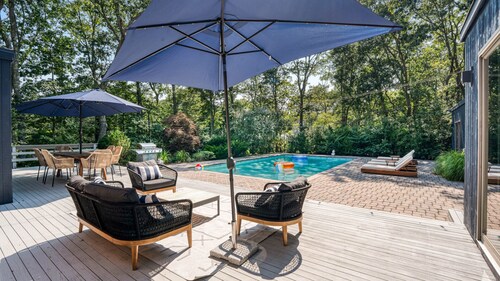 Chic Southampton Getaway with Heated Pool & Seamless Indoor-Outdoor Living