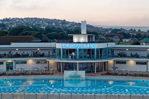 4 Bed House- Saltdean, Brighton. Stunning views over South Downs and sea