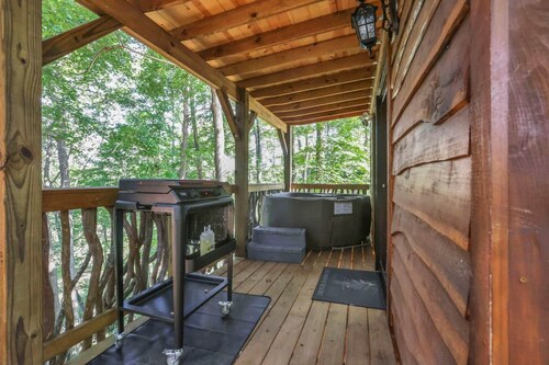 Harry Potter's Treehouse Burrow