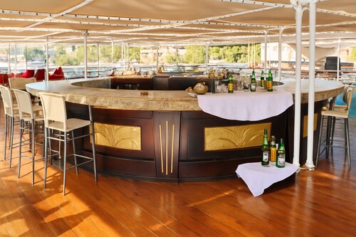 Nile Cruise Queen Tiyi every Friday from Aswan 3 nights and every Monday from Luxor 4 nights