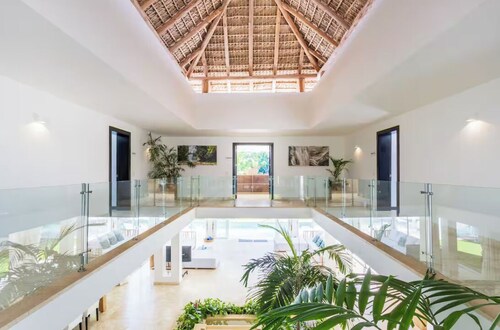 TROPICAL RETREAT at PLAYA LOS CORALES