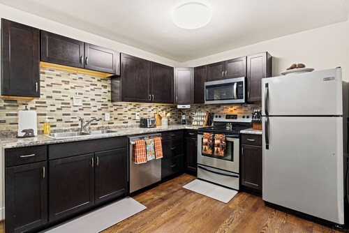 Charming 3BR cabin close to wineries, Shenandoah National Park, Massanutten,UVA